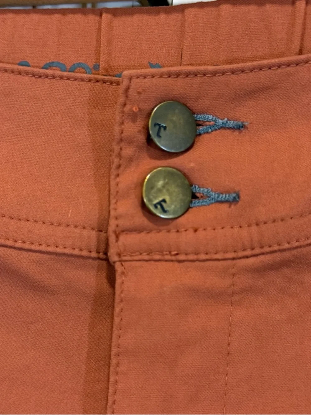 Toad&Co Flextime shorts for outdoors casual women’s Size 8 burnt orange